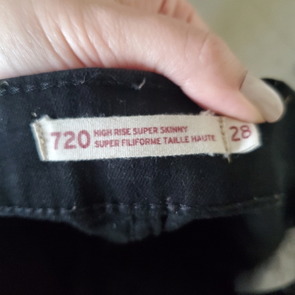 Levi's Premium 720 High Rise Super Skinny Black Jeans - Picture 6 of 7